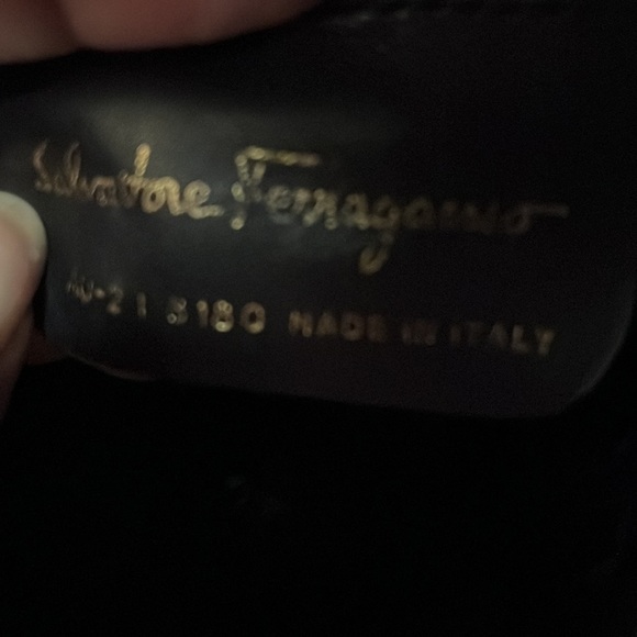 Salvatore Ferragamo black shoulder bag - Picture 12 of 15